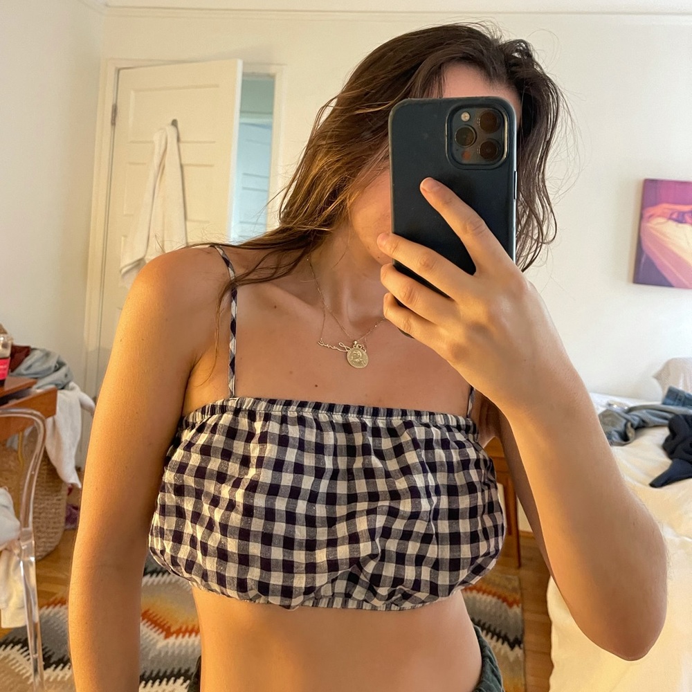 CAPULET CROP TOP
